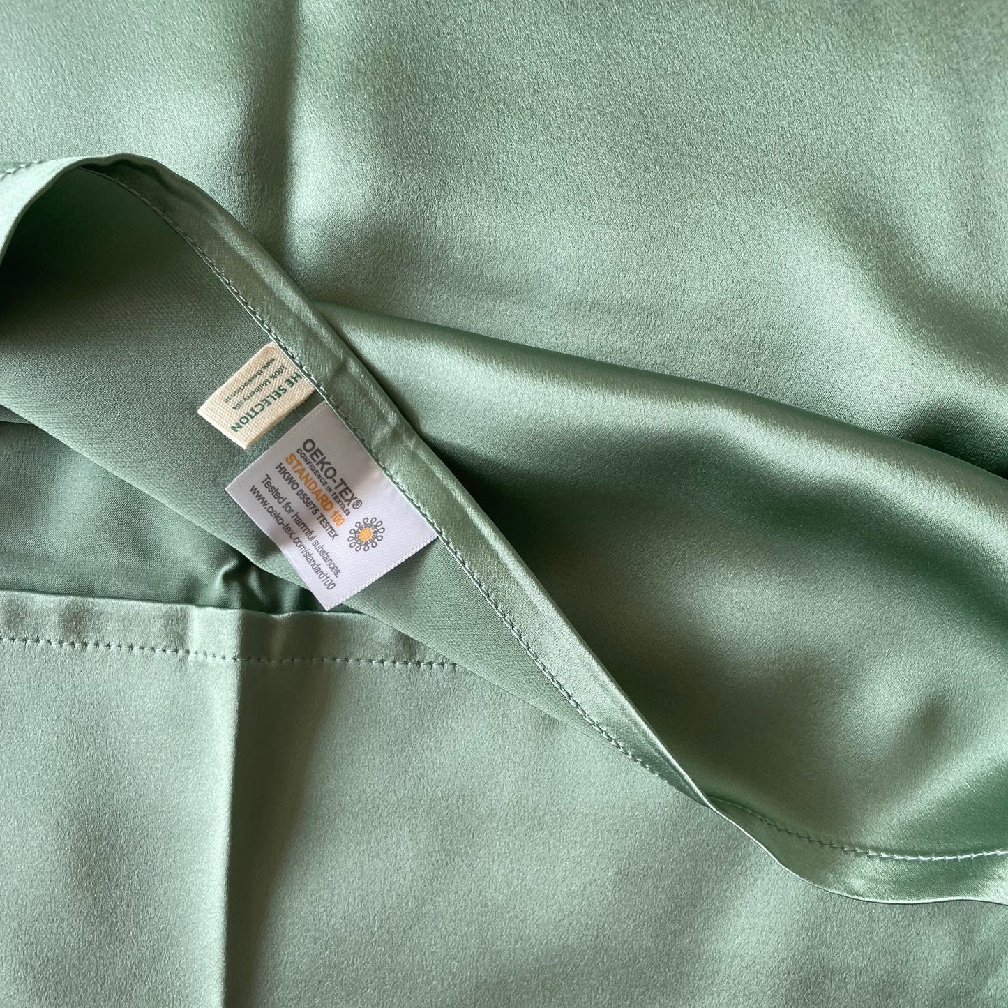 30 momme silk pillowcase in avocado green color 50x60cm,envelope style