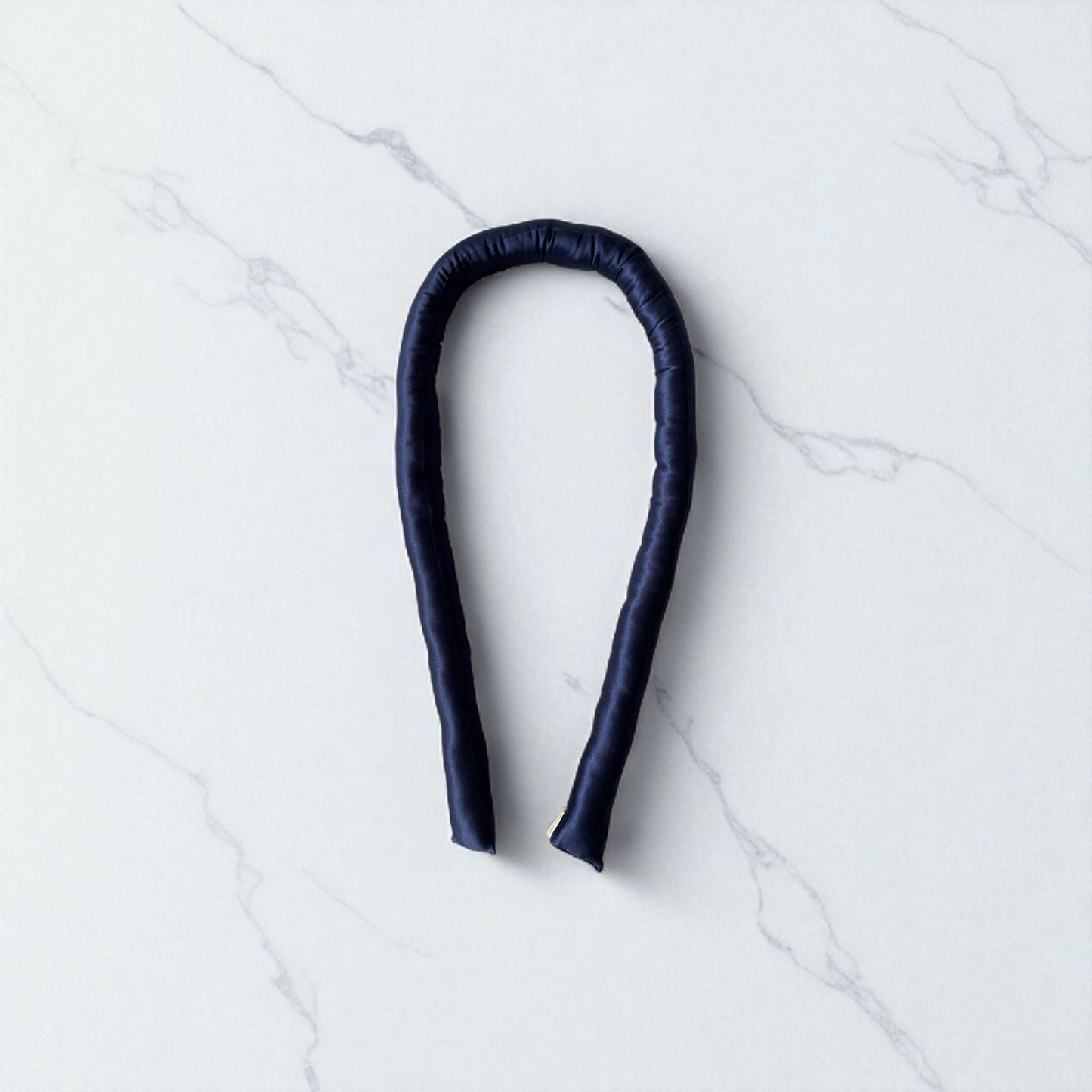Luxury Silk Heatless Curler – 30 Momme, Handmade in Sweden