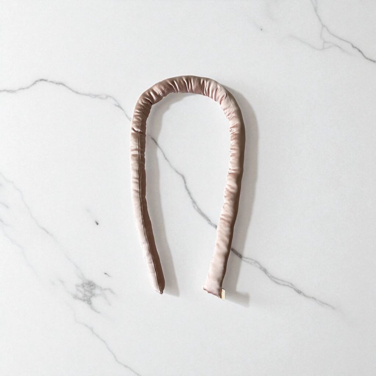 Luxury Silk Heatless Curler – 30 Momme, Handmade in Sweden