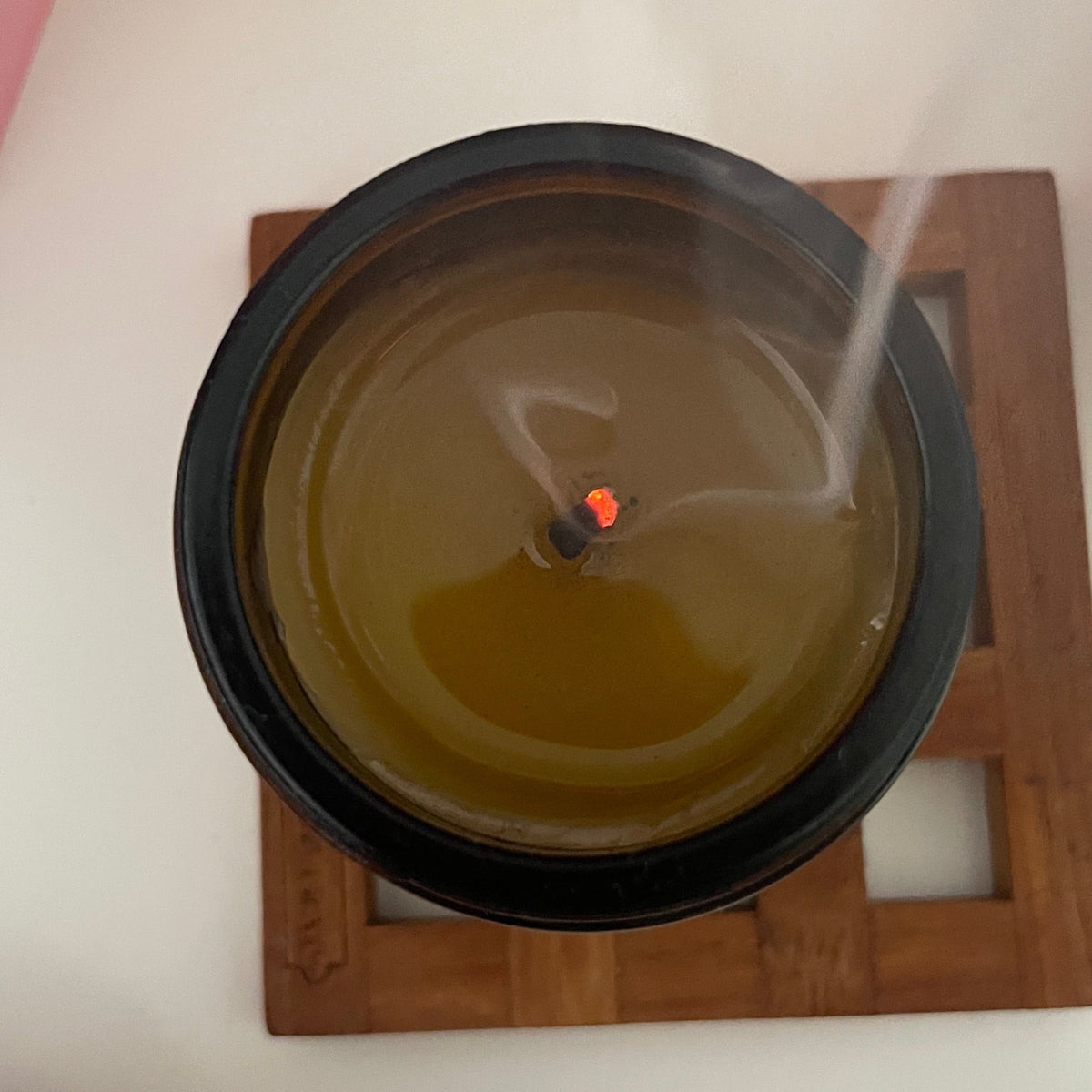 Swedish beeswax and rapeseed wax hand poured 22 h clean burn made in Sweden