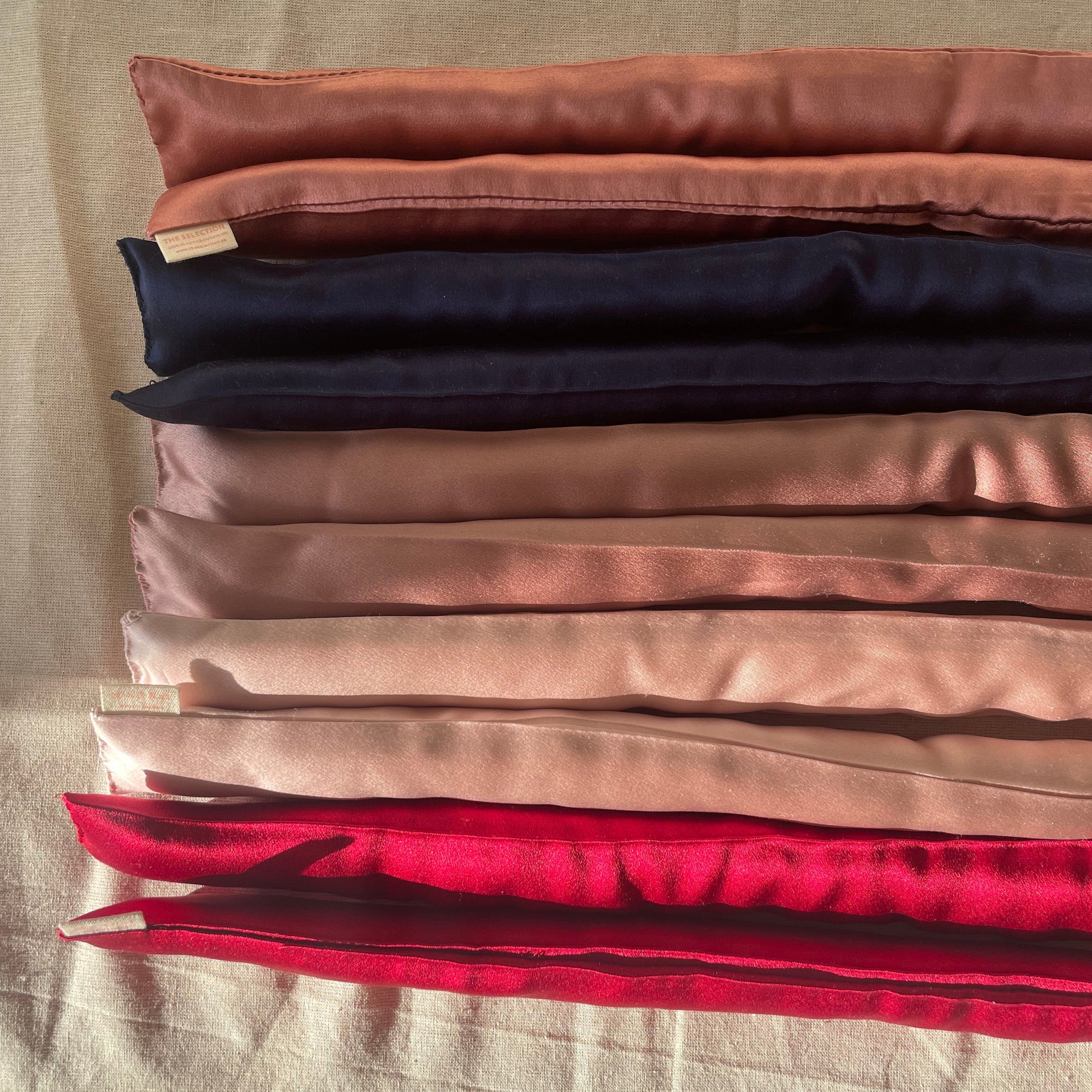 30 momme silk overnight curler with 100%  cotton filling, 1 m long Handmade in Sweden 