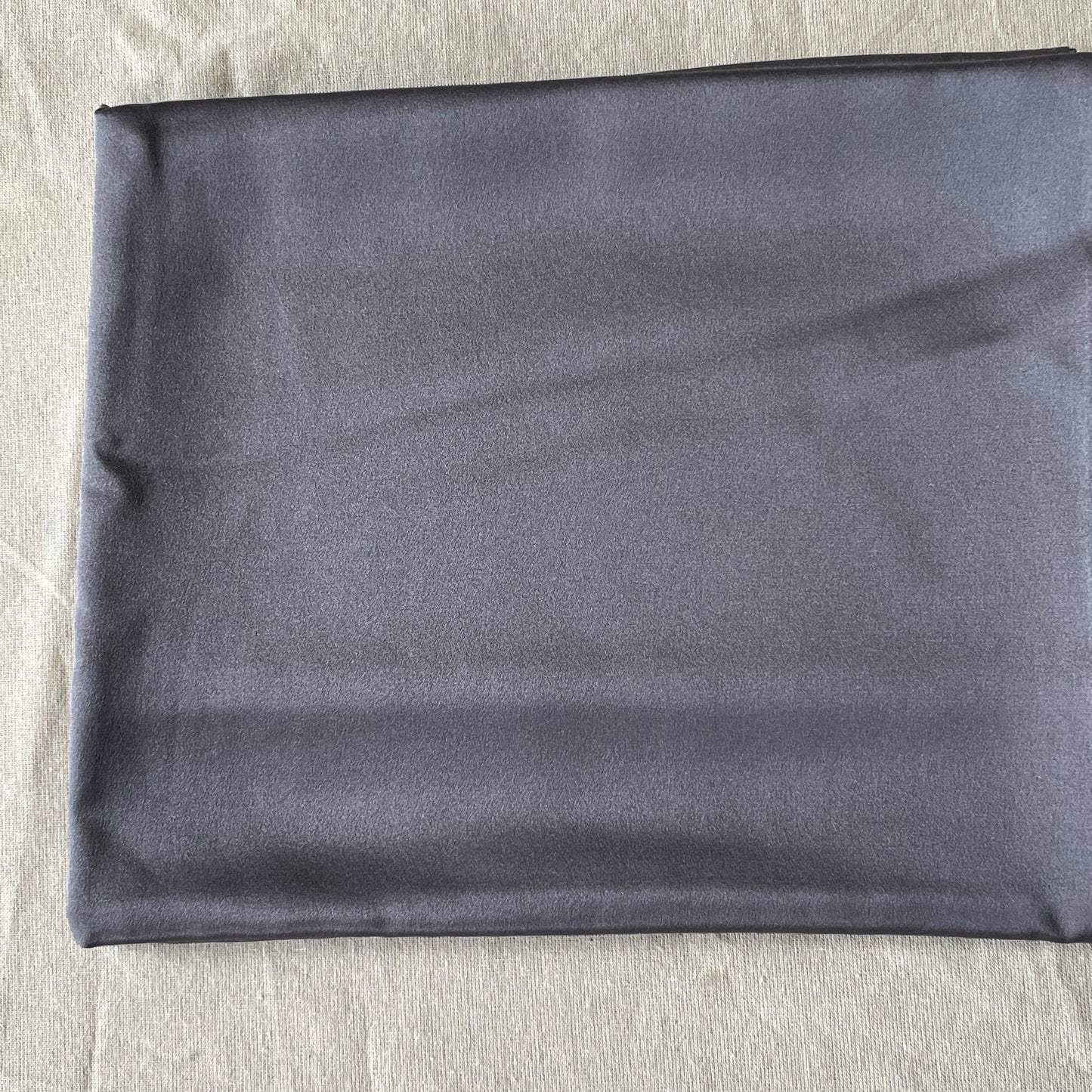 30 momme silk pillowcase in dark grey